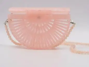 pink beads strap Секторная круглая акриловая сумка через плечо, летняя мини-сумка для девушек, дамские сумочки, черепаховая полая сумка, мини вечерние сумочки, клатчи - Цвет: pink beads strap
