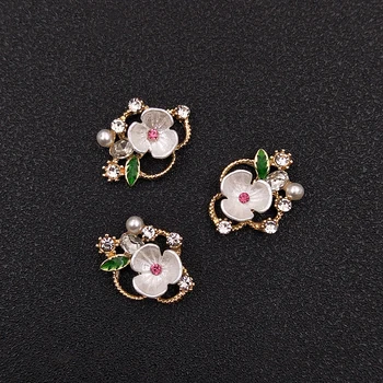 

Engood 60Pcs Rhinestone flower Butto for DIY Hair Accessories and Wedding Decoration HZ602