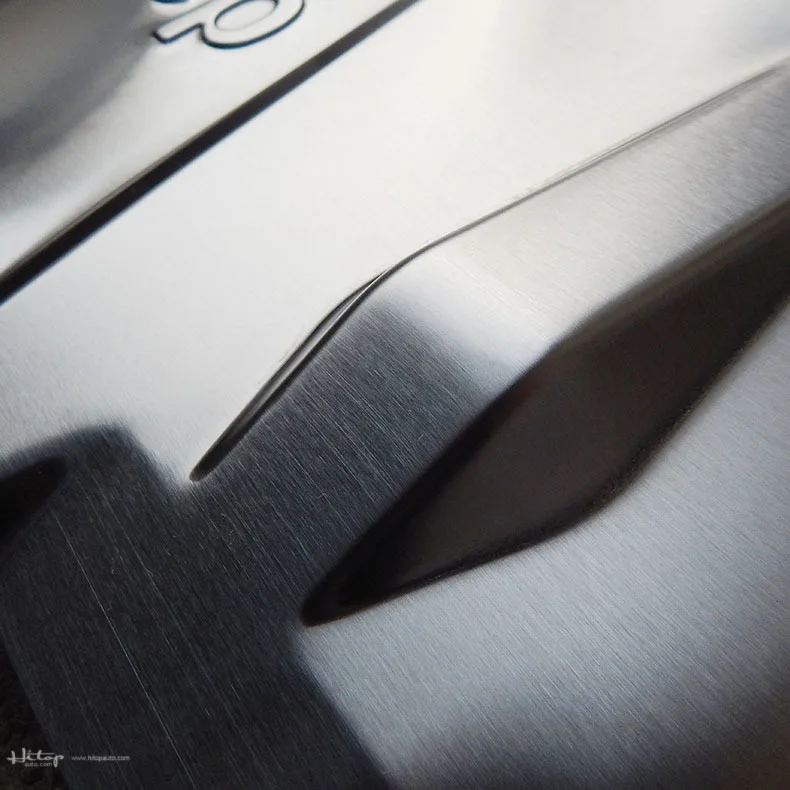 4300875342_586085833