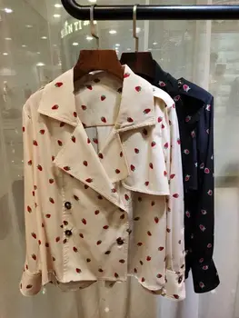 

2020 Designer Shirts Women Double Breasted Strawberry Print High Quality Fashion Runway Vintage Streetwear Silk Blouse