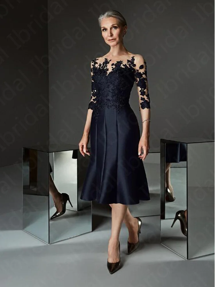 Gorgeous Prussian Blue Knee Length Mother of the Bride Dresses Lace Applique with Three Quarter Sleeves Wedding Guest Gowns 2021