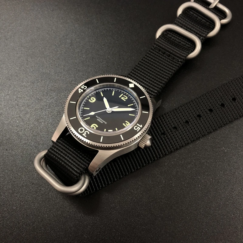black nylon strap Мужские новые часы для дайвинга из нержавеющей стали FiftyFathoms наручные часы NH35 Move men t 300m водонепроницаемые мужские часы из сапфирового стекла - Цвет: black nylon strap