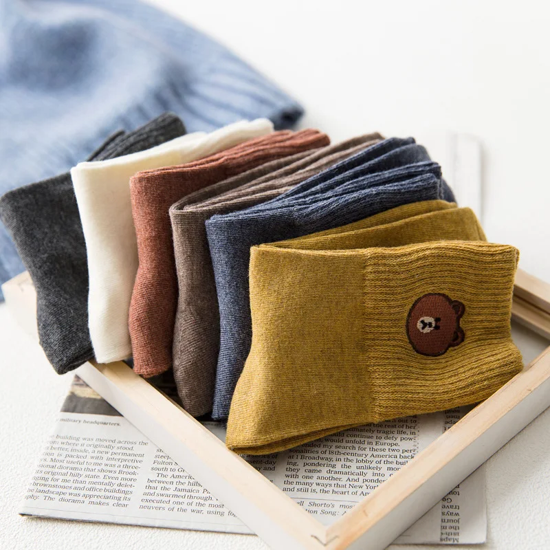 Зимние женские японские носки с милым медведем из мультфильма, вышитая трубка