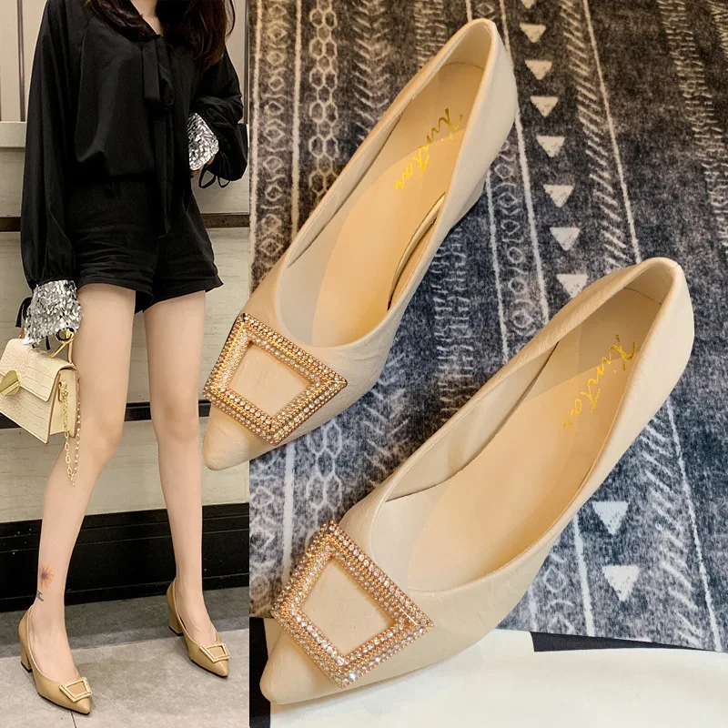 

High Heels Women's 2020 New Style Pointed Toe Chunky Heel Autumn Shoes INS Fashion Network Red Versatile Work Commuter Slanted H