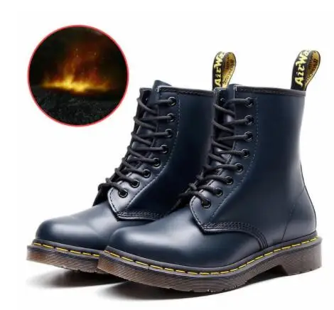 Новинка; ботинки Martens для мужчин; женские ботинки из натуральной кожи; повседневная обувь Dr. В байкерском стиле; теплая зимняя водонепроницаемая обувь на меху для влюбленных пар - Цвет: blue  fur