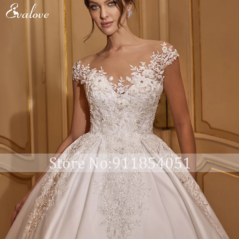 bridesmaid dresses EVALOVE Romantic Scoop Neck Cap Sleeve A-Line Wedding Dress 2022 Luxury Beading Appliques Satin Court Train Vintage Bridal Gown mermaid wedding dress