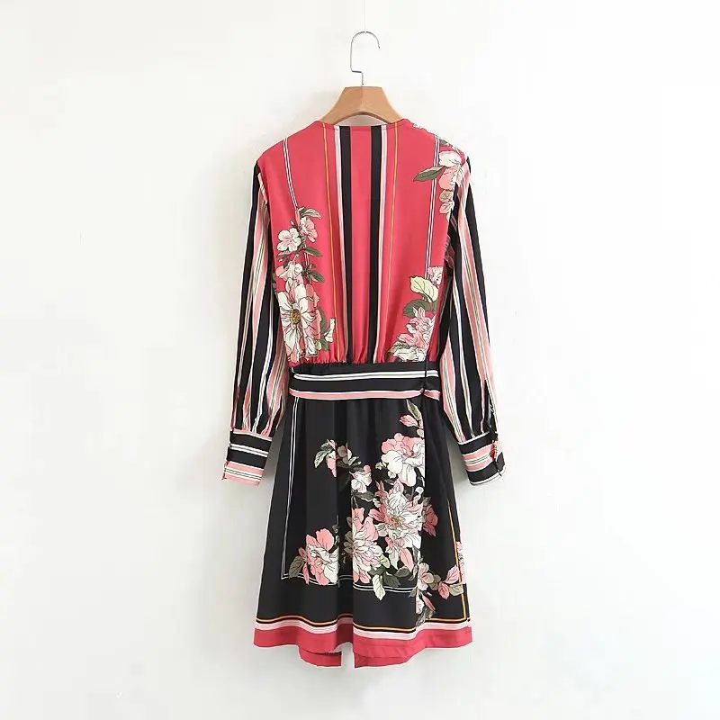 

2018 Western Style Early Spring WOMEN'S Dress New Style Stripes Printed Lace-up Kimono Cardigan