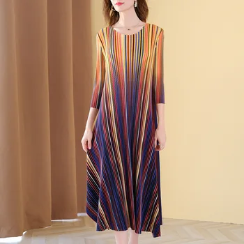 

High End Large Size Pleated Dress Fall 2020 New Women's Loose Cover Mom Dress