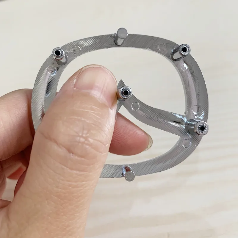 Серебро ABS высокое качество хром 3D V логотип авто руль логотип значок эмблема наклейки аксессуары для автомобиля Стайлинг 074 - Цвет: 57mmx45mm