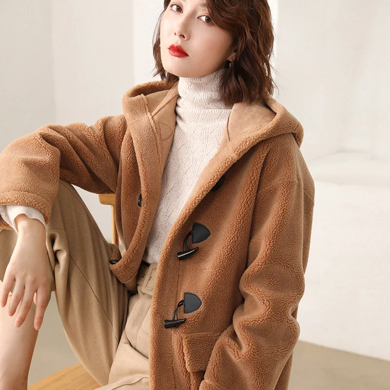 

2019 Winter Women High Quality wool Coat Luxury Fur Coat Loose Hooded Over Coat Thick Warm Plus Size Female Plush Coats