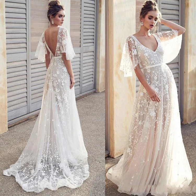 Свадебное платье в стиле бохо с V-образным вырезом и пышными рукавами | Свадьбы