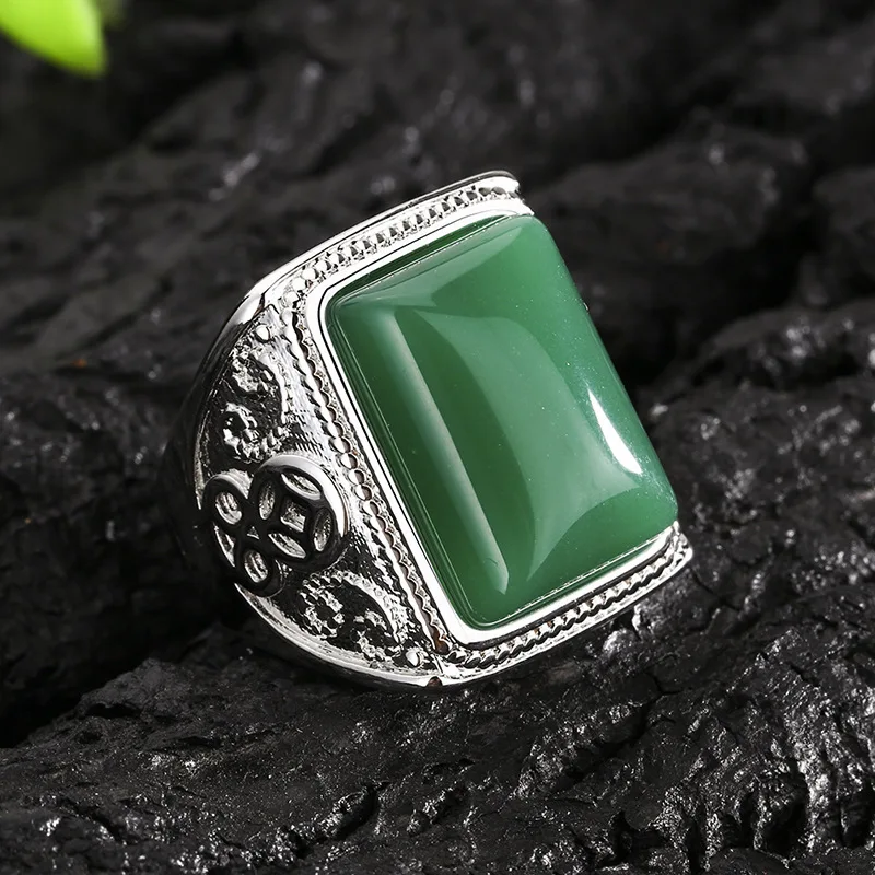 

2021 New Boutique Green Chalcedony Inlaid Open Mouth Ring Men 's Natural Gemstone Banquet Anniversary for Father Boyfriend Gift