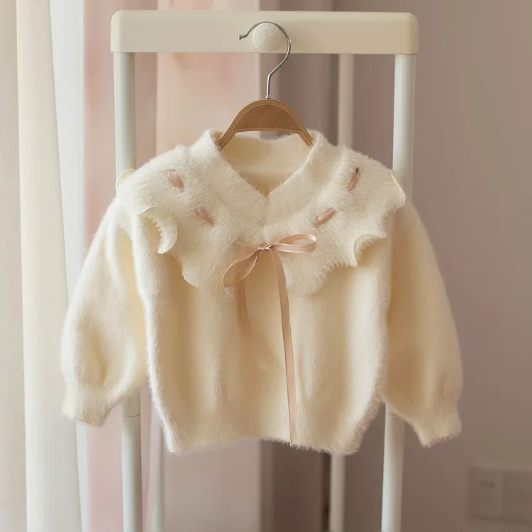 Beige Ruffles Осенний вязаный свитер с длинными рукавами и принтом любящего сердца для маленьких детей, Детский бархатный пуловер для девочек, джемперы - Цвет: Beige Ruffles