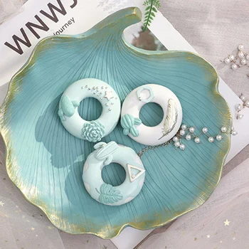 

Nordic Style Leaf Plate Decoration Food Plate Jewelry Tray Ring Bracelet Rack Creative Storage Plate Ginkgo