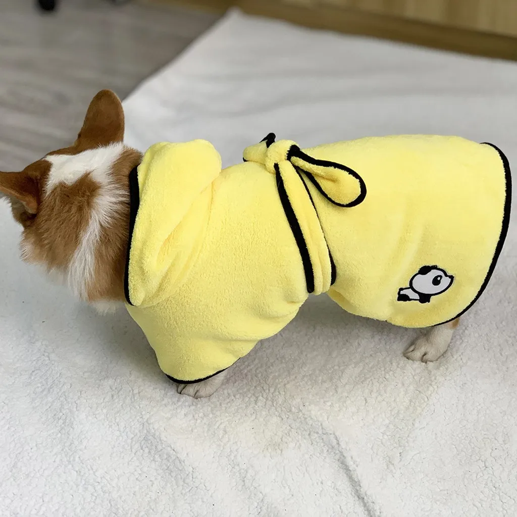 Новая одежда для собак кошка коралловый флис вышивка удобный банный халат для животных Одежда Зима теплые костюмы для прогулок на открытом воздухе для домашних животных