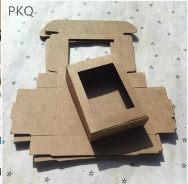 

50pcs Brown Kraft Paper Box With Hollow Window Gift Box cajas de carton Packaging Cookie Macaron Box