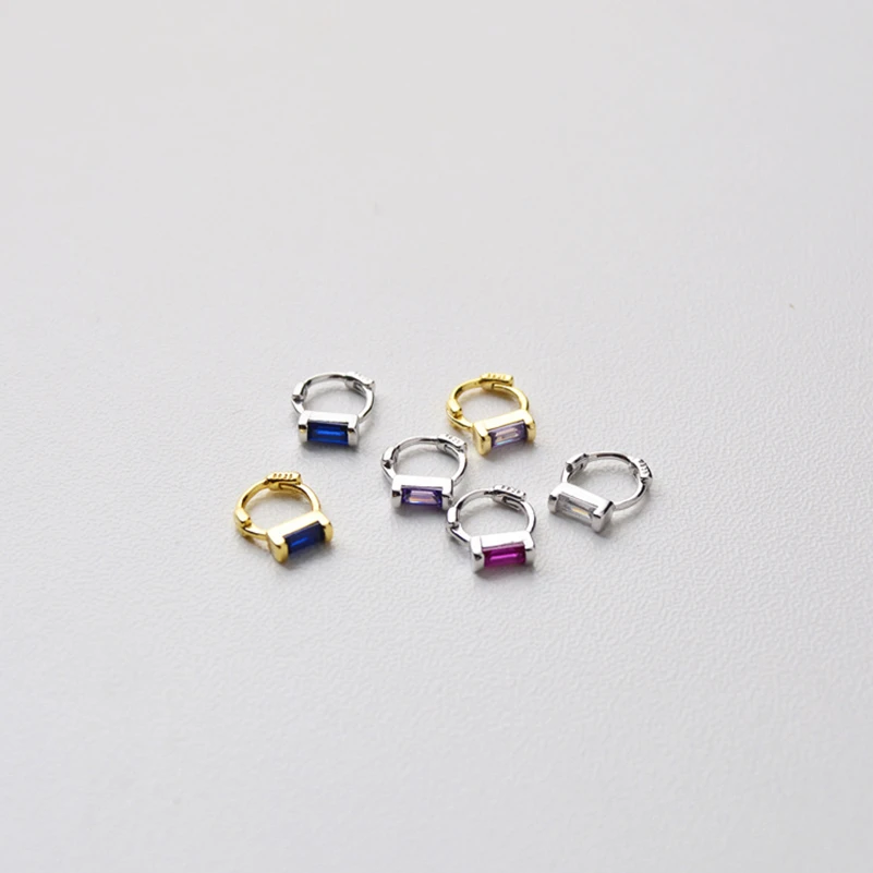 Серьги из стерлингового серебра 925 пробы, модные, прямоугольные, циркониевые, цветные, мини, маленькие, кольцо для ушей, милые, трендовые, дикие, женские, девичьи, серьги, ювелирное изделие
