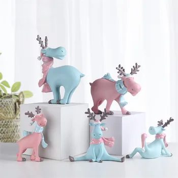 

Cute Deer Ornamnets Desktop Decor Supplies Figurines Home Decoration New Year Gift for Frineds Lovers Resin Elk Statues Crafts