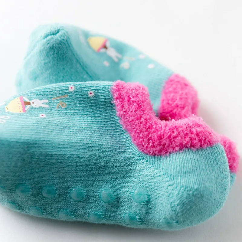 Осень и Новинка зимы кролика из мультфильма носки-тапочки на нескользящей подошве для малышей носки для новорожденных, детей, носки-башмачки