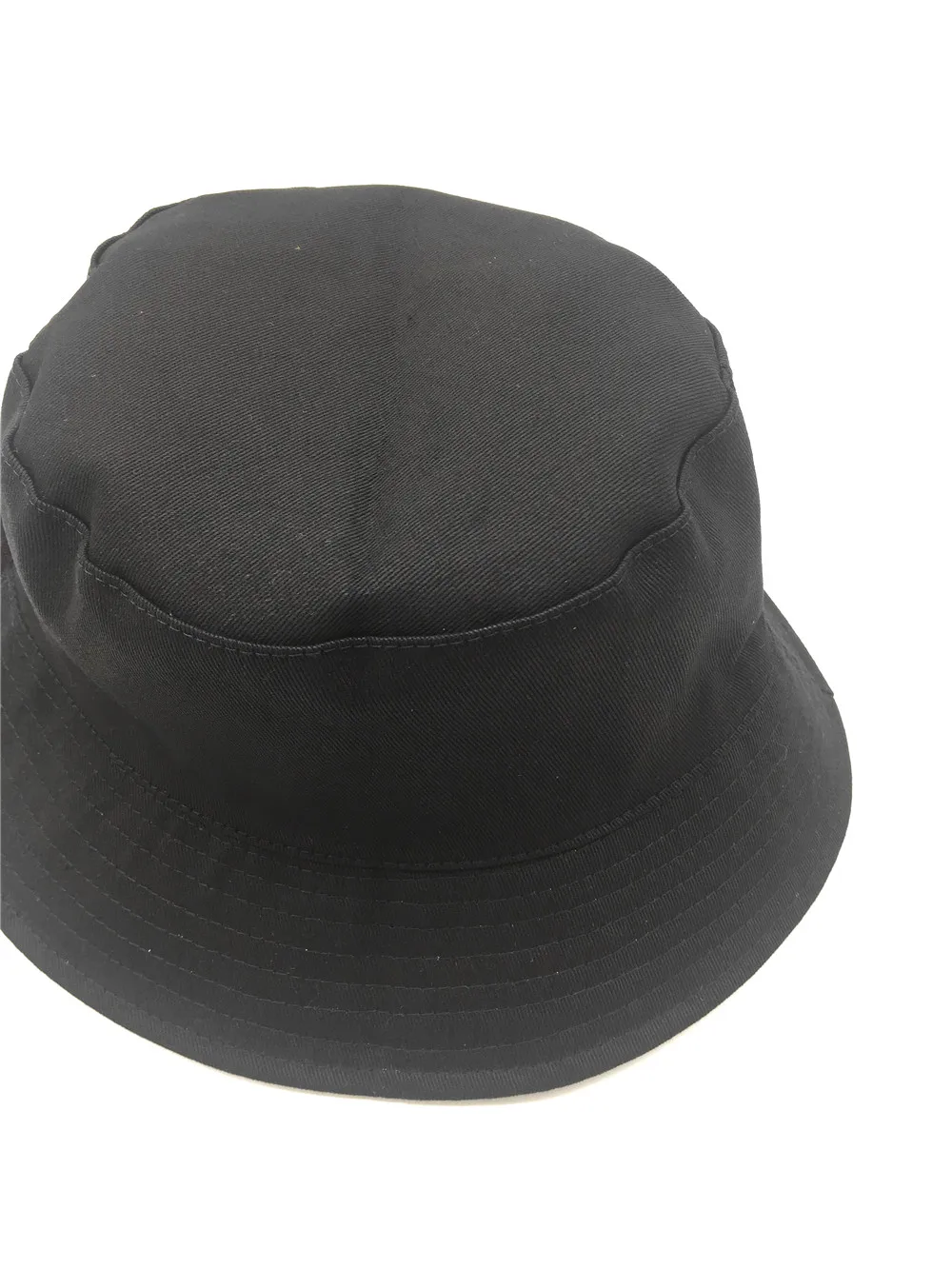 Женская однотонная Серебристая шляпа-ведро из искусственной кожи с металлическим покрытием, двусторонняя женская шляпа из искусственной кожи и хлопка, рыбацкая шляпа, женские шляпы для защиты от солнца