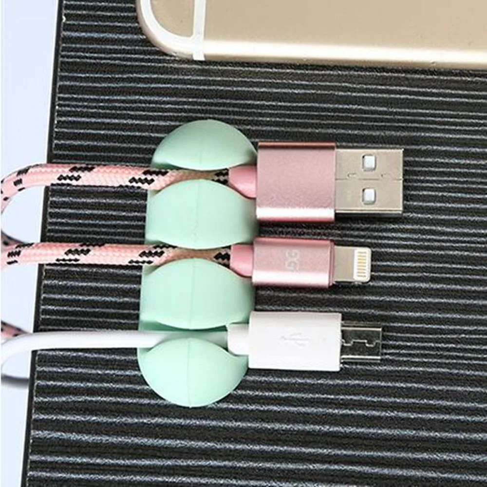 

2pcs Silicone Headphone Wire Clips Wrap Cord Winder Data line Organizer Home Office Table Suction Cup Cable Storage Clips