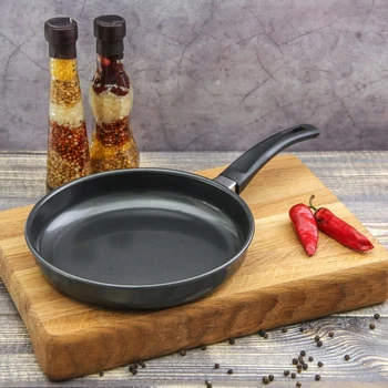 

Frying pan 18 cm "Navin", non-stick coating, bakelite handle