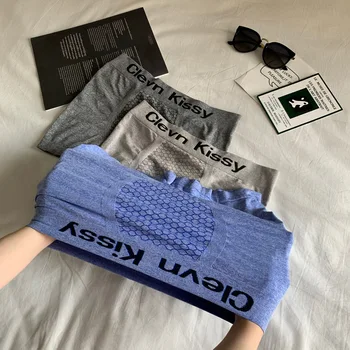 

Wechat Business Explosion-5d BIRD'S NEST MEN'S Underwear Packaged in the Shape of Bars Lettered clevn Kissy Seamless Breathable