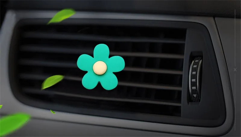 Air Freshener Car Interior Air Outlet Little Flower Cartoon Duck Solid Fragrance Diffuser Car Styling Decoration Accessories