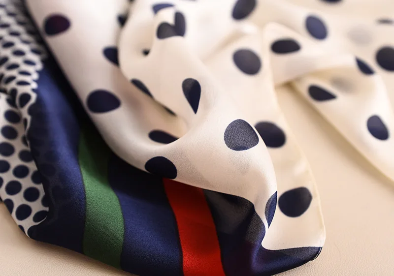 11602370969_2070773686