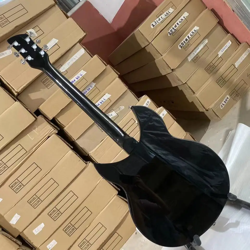 Rickenbacker 330 ブラックエレキギター Rickenbacker 330 Jetglo – Chicago Music Exchange