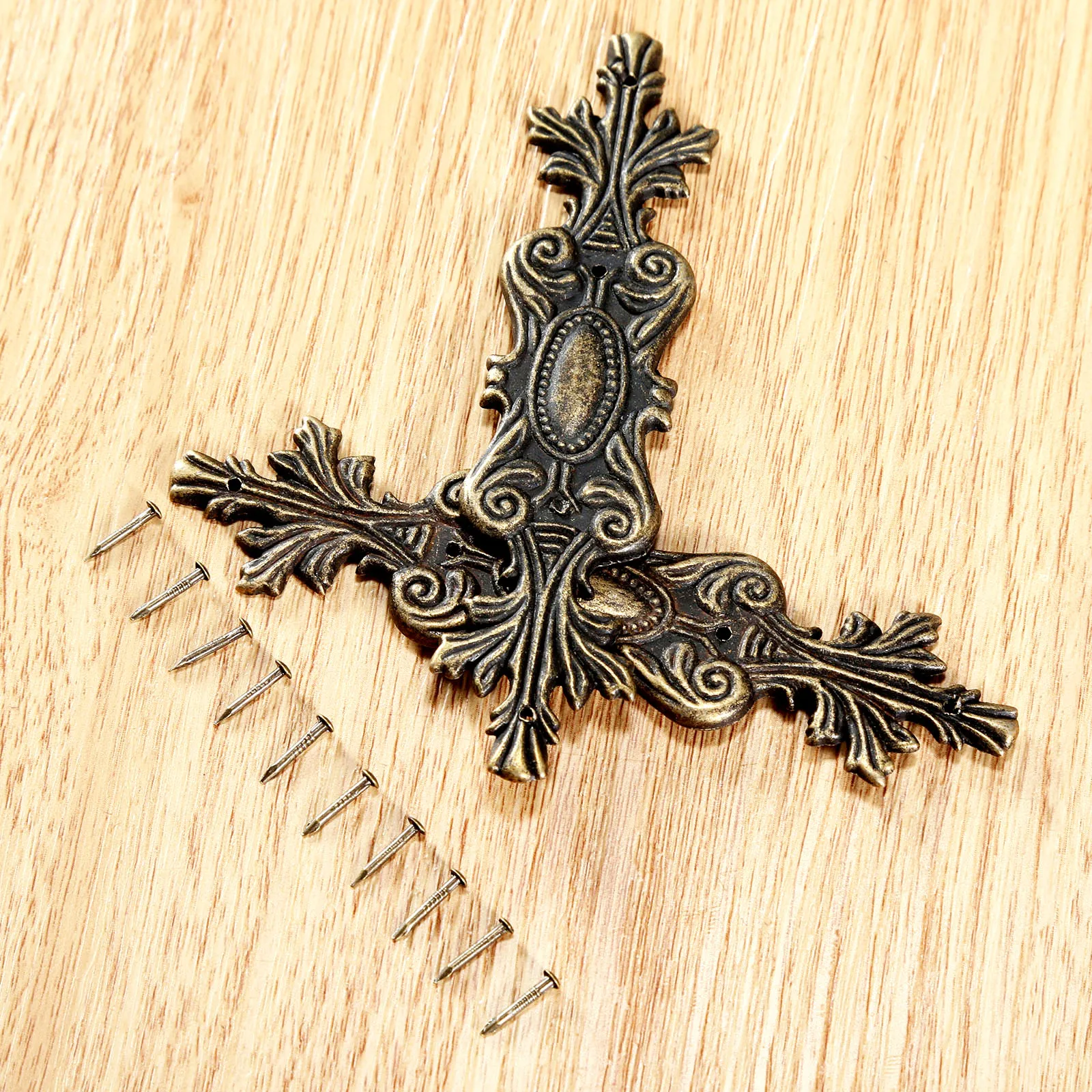 10-2-3cm-3-94-0-91-Antique-Decorative-Corner-Bracket-Decorative-Jewelry-Box-Leg-Corner.jpg
