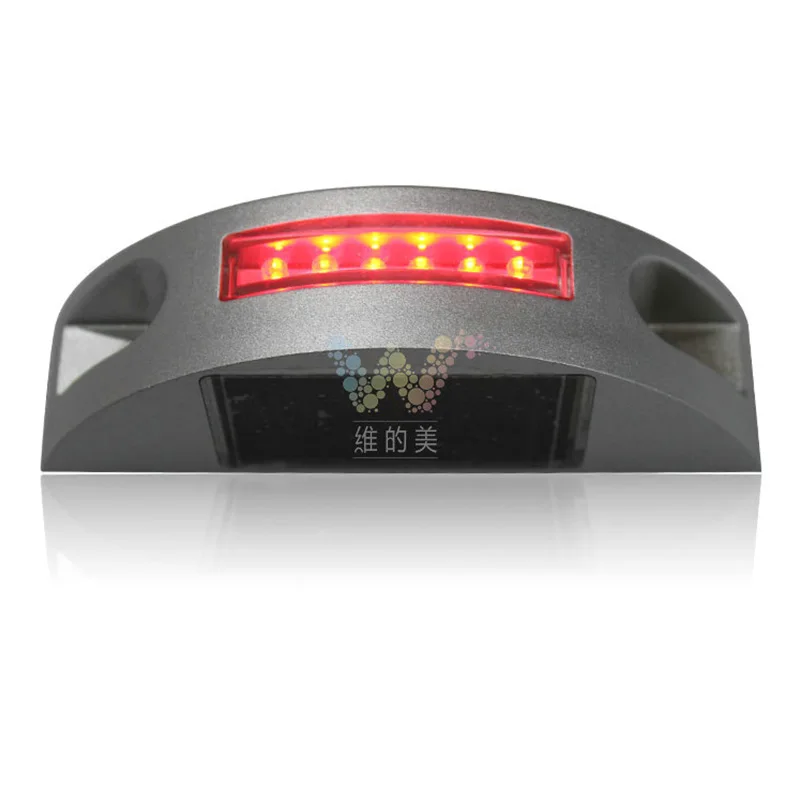 Semicircle Solar Jetty Seashore Port Safety Dock Deck Red Flashing Light