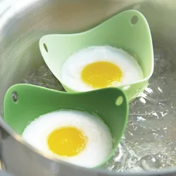 Set of 2 Silicone Egg Poacher Pods - Versatile Cooking Tools for Perfectly Poached Eggs and Pancakes (2pcs green)