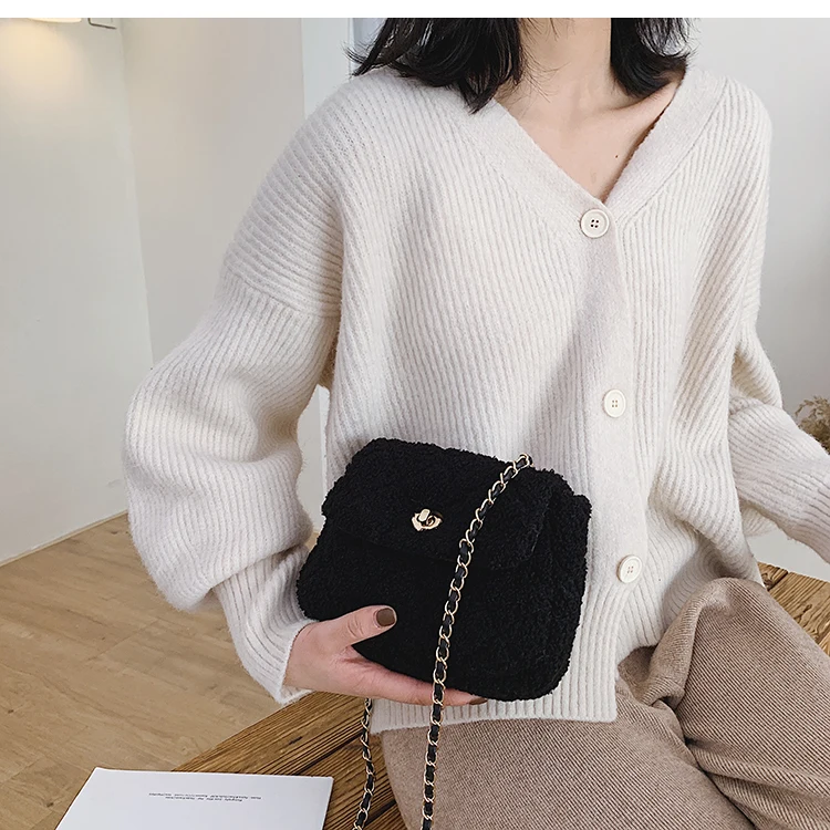 Elegant Female Plaid Crossbody Bag Winter New Quality Soft Plush Women's Designer Handbag Lock Chain Shoulder Messenger Bag