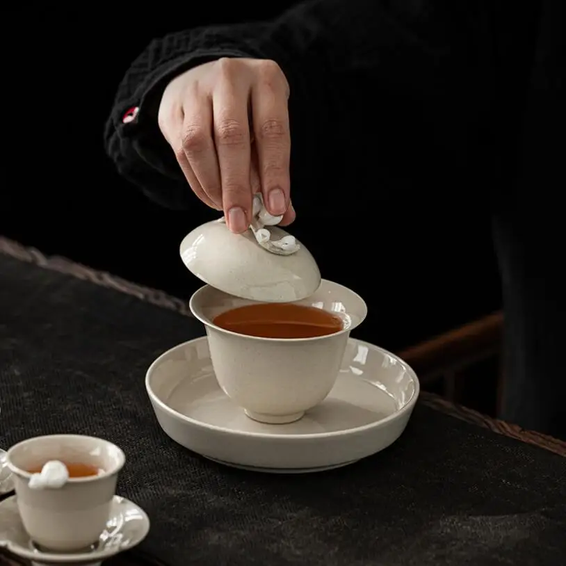 150ML Retro Plant Ash Glaze Ceramic Gaiwan Hand Made Plum Blossom Chinese Kung Fu Tea Service Pigmented Drinkware