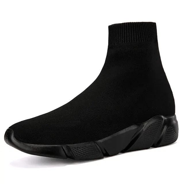 Women Shoes Unisex Short Plush Shoes HighTop Men Socks Boots Soft Sneakers Women Large Size 35-46 Women Platform Vulcanize Shoes All Black