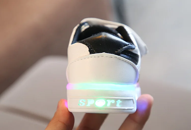 Размер 21-30, детская обувь, светящиеся кроссовки для детей, обувь для маленьких девочек, светодиодные кроссовки для мальчиков, детская обувь
