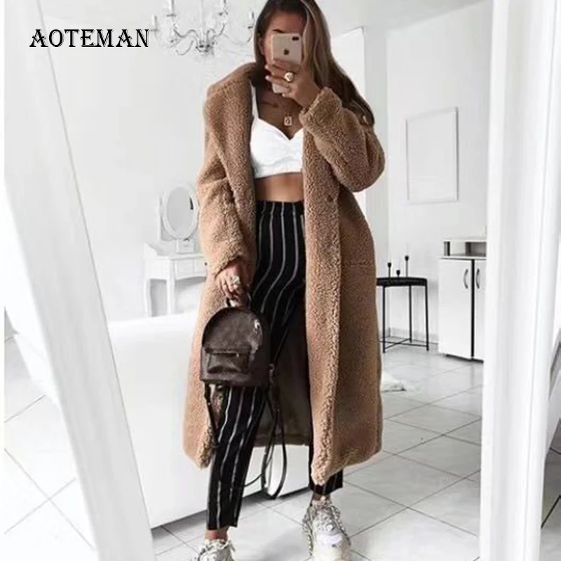 Prix Automne hiver manteau femmes 2019 décontracté lâche solide Long Teddy manteau femme Vintage grande taille épais fausse fourrure vestes manteaux blanc 5XL