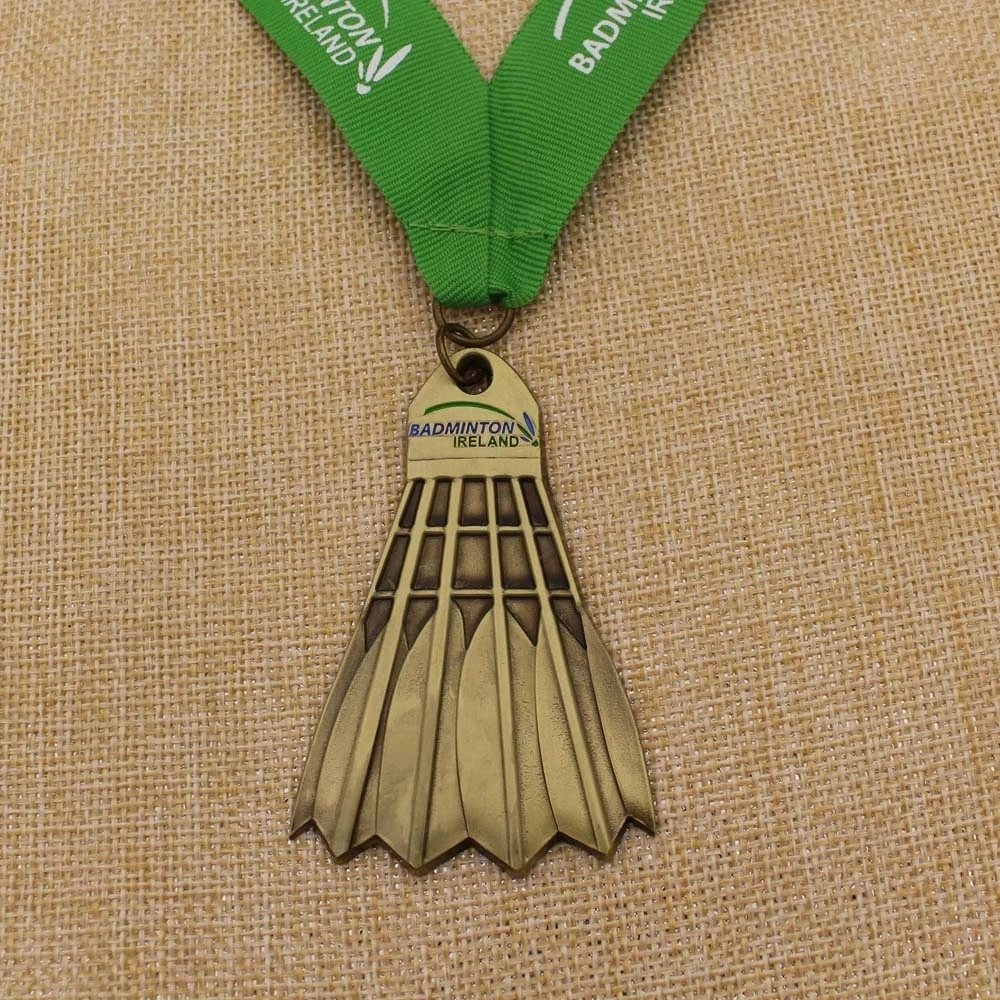 

Sport Event Badminton Shape Metal Medal with Ribbon