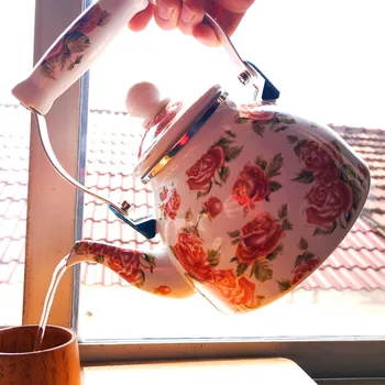 

Red rose black tea home decoration teapot enamel, boiling capacity 1000ML teapot