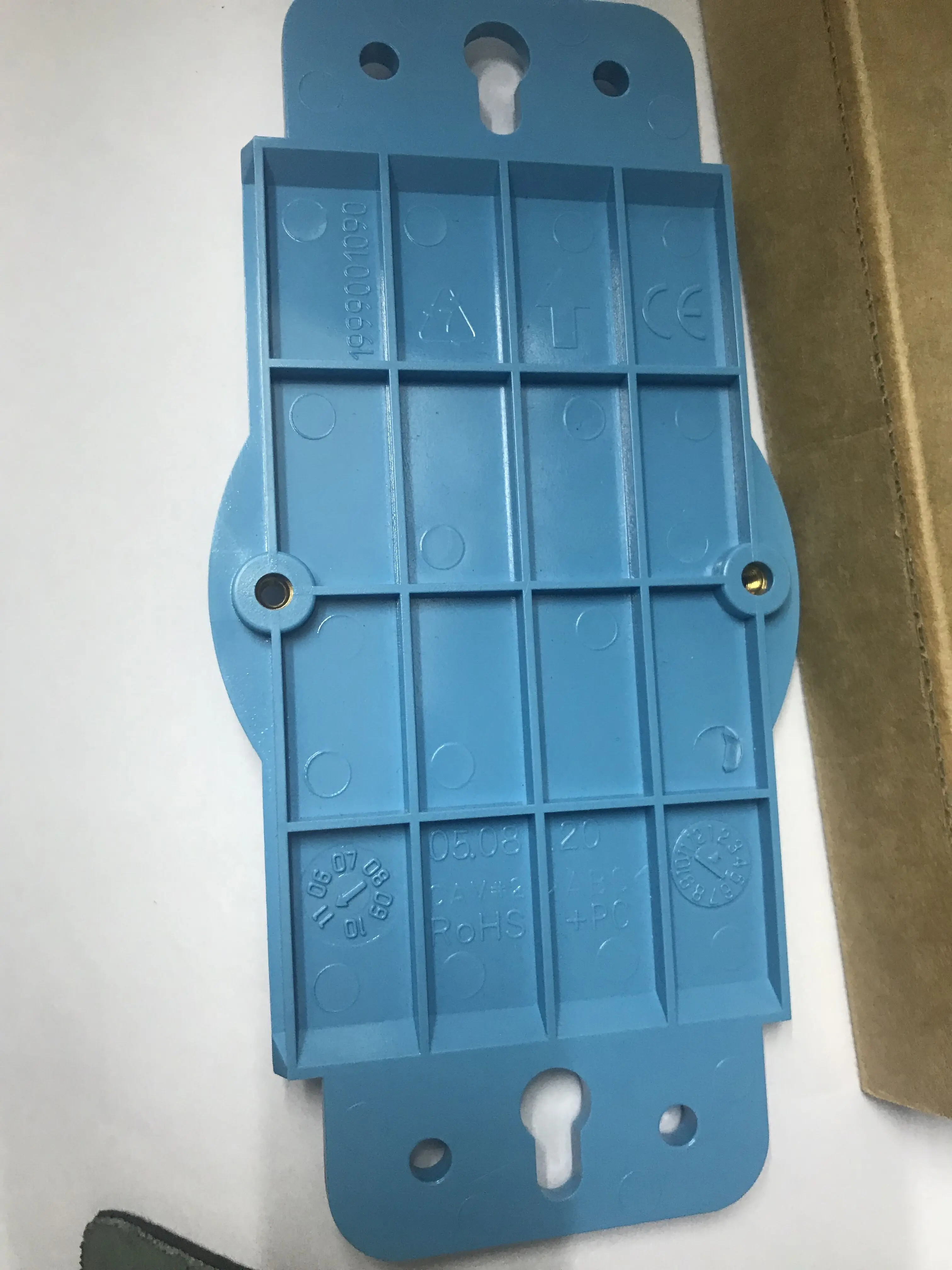 ADAM-4520 RS232 к RS422/RS485 последовательный преобразователь, коробка, s печать наклейка порвана, но это также