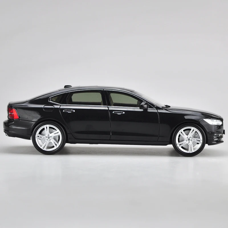 1:18 Volvo S90 сплав модель автомобиля статические металлические модели автомобилей оригинальная коробка для коллекции подарков