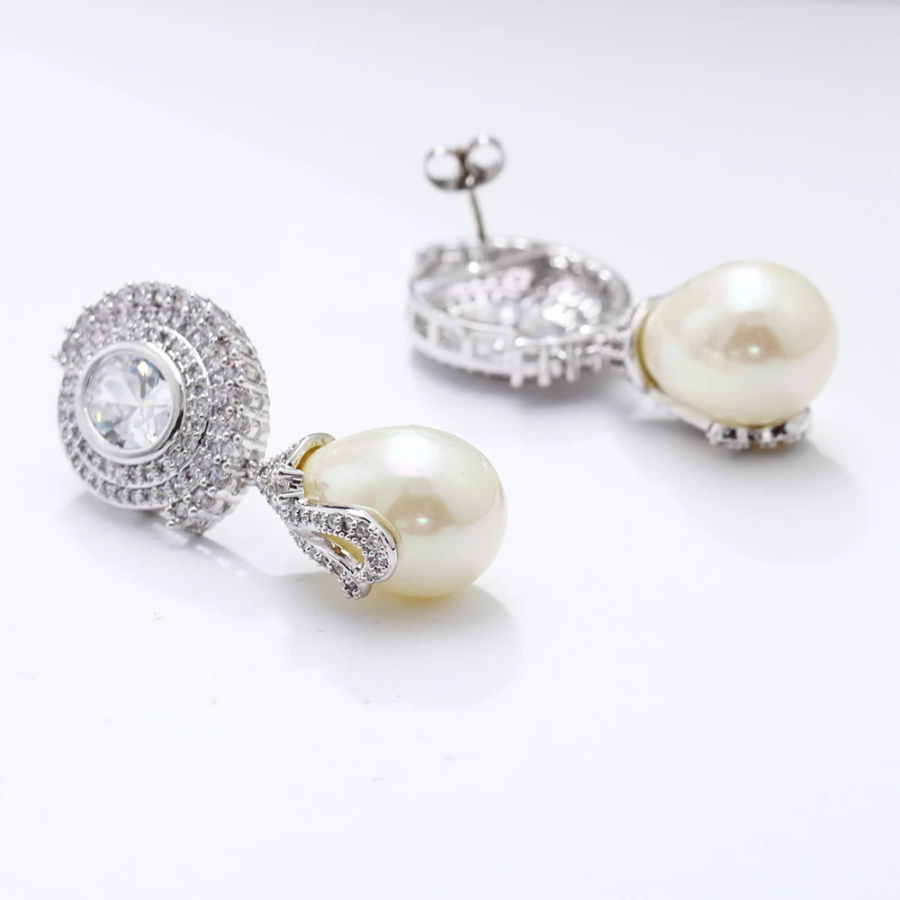 Bridal pearl earrings (4)
