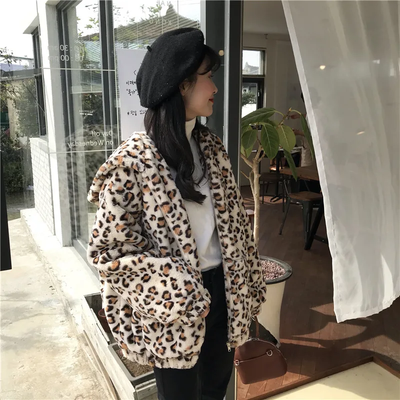 

Photo Shoot Korean Style Simple Leopord Pattern Furry Thick Cotton Coat