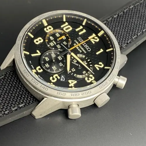 Quartz wrist men's watch Seiko ssb367p1 