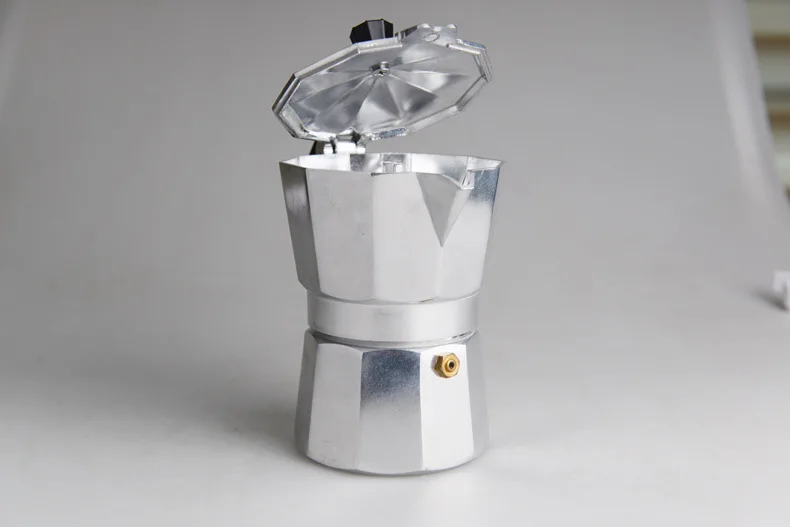 2808910623_1037317317