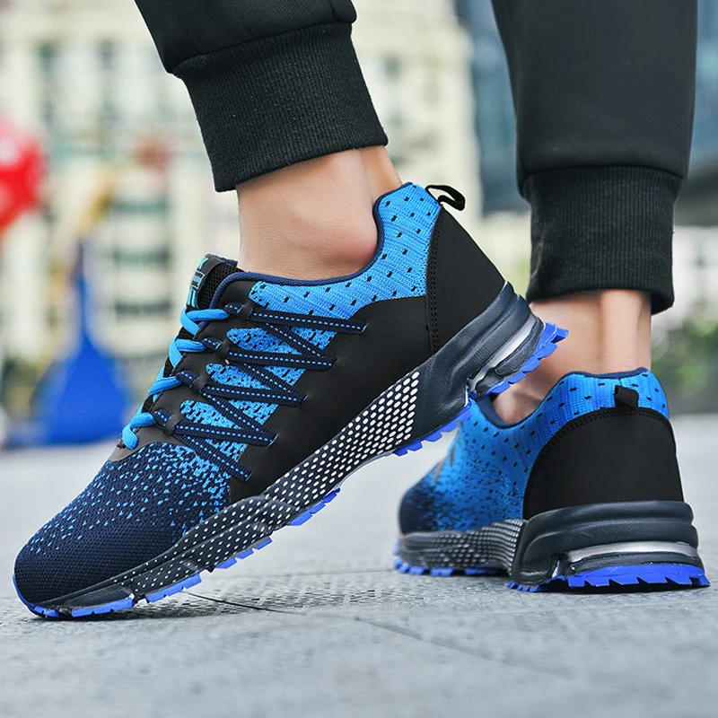 Мужские кроссовки для бега легкие дорожные мужские удобные спортивные 2020