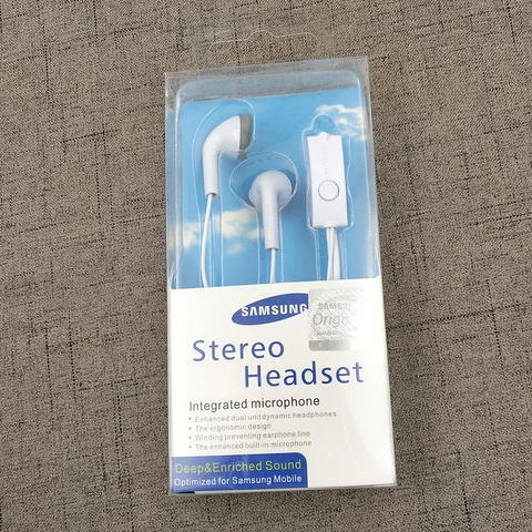 S5830/EHS64/EG920/HS330 In-Ear Earphones 3.5mm Sports Earbuds Headsets With Mic For Galaxy A5 A6 A7 A8 A9 A10 A20 A30 S