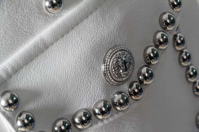 10782468884_1705462258