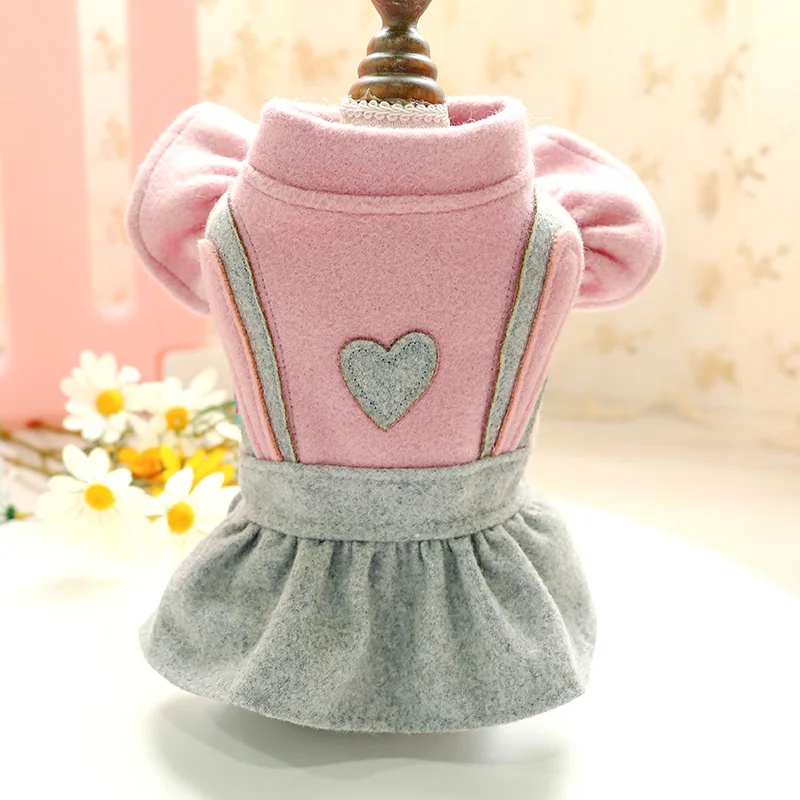 

Cute Cats Dresses Dog Clothing Warm Stand Collar Splicing Woollen Autumn Winter Pet Clothes Love Design For Dogs Lady Dog Skirts